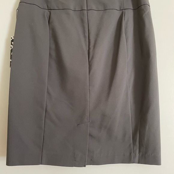 Apt. 9 “Torie Skirt”, Gray. NWT. Size 10. - Picture 2 of 9